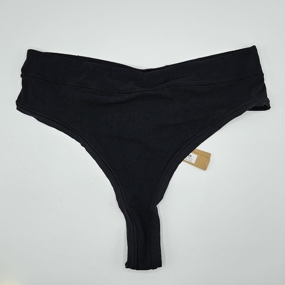 NWT Skims Pn-thong onyx size 2x - Picture 1 of 9
